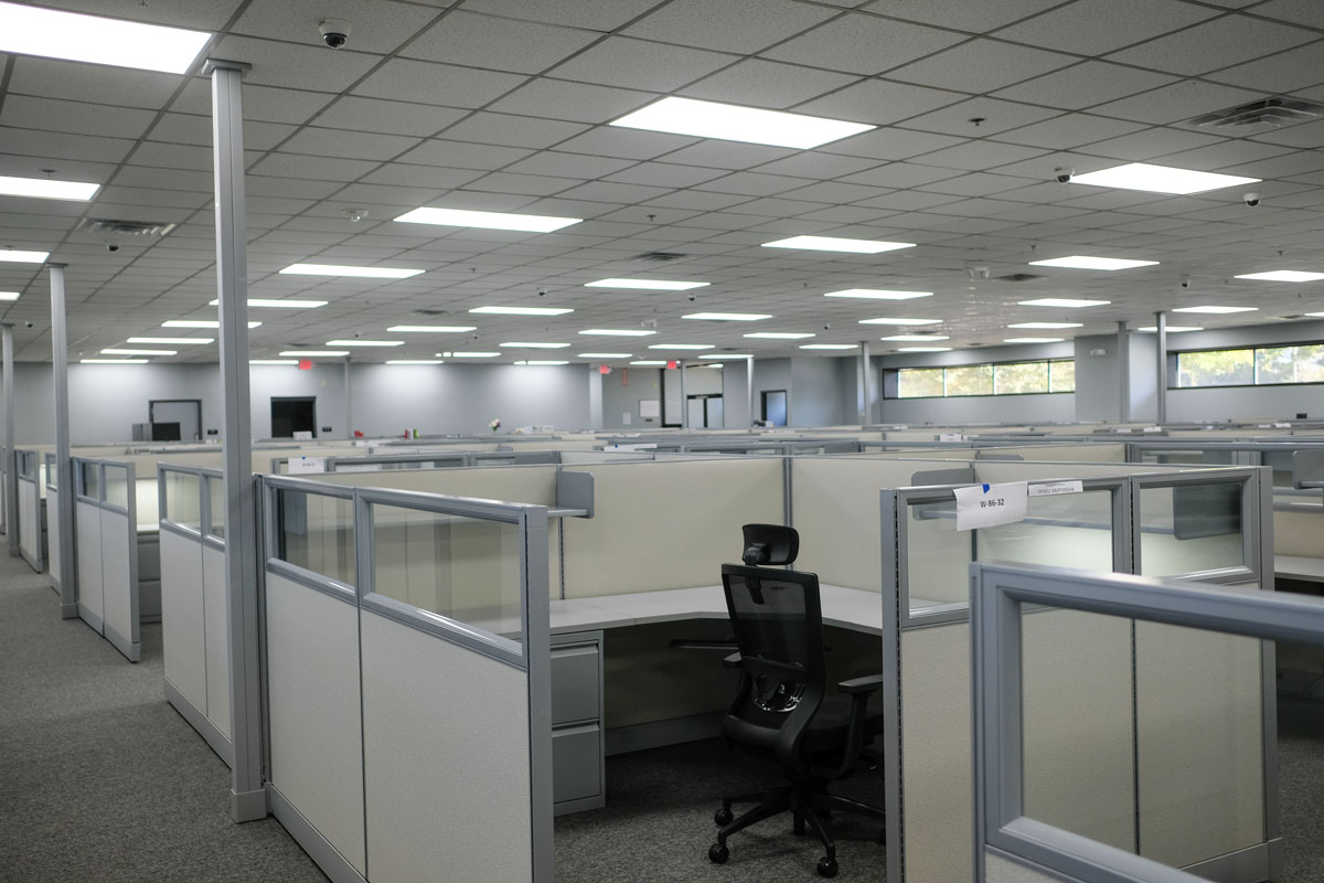 Office Cubicles 101: Things to Consider When Planning a New Office Layout